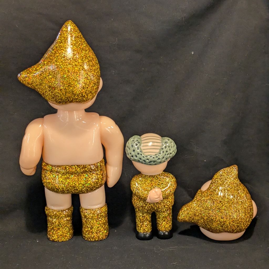 デハラユキノリ 万事屋 鉄腕アトム ギガラメ ドルガバ サトシヤマモト 新商品】『鉄腕アトム』 × デハラユキノリ × 万事屋 コラボ アート