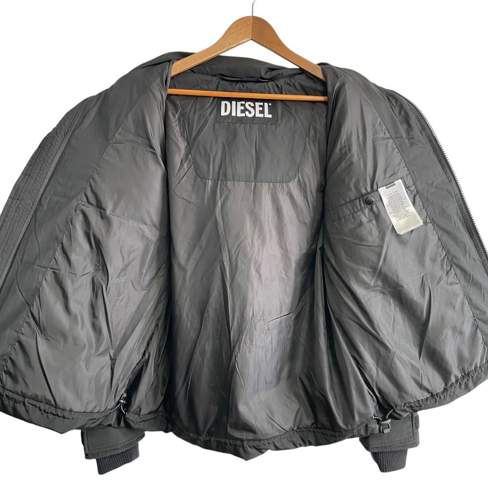 美品 DIESEL ディーゼル W-RUSS-NEW フーデット ウィンター 美品 DIESEL ディーゼル W-RUSS-NEW フーデット ウィンター