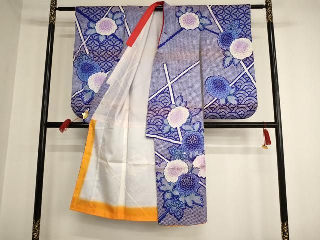 平和屋着物 七五三 女の子 ７歳 祝着 四つ身 駒刺繍 切嵌菊紋 銀彩 ja