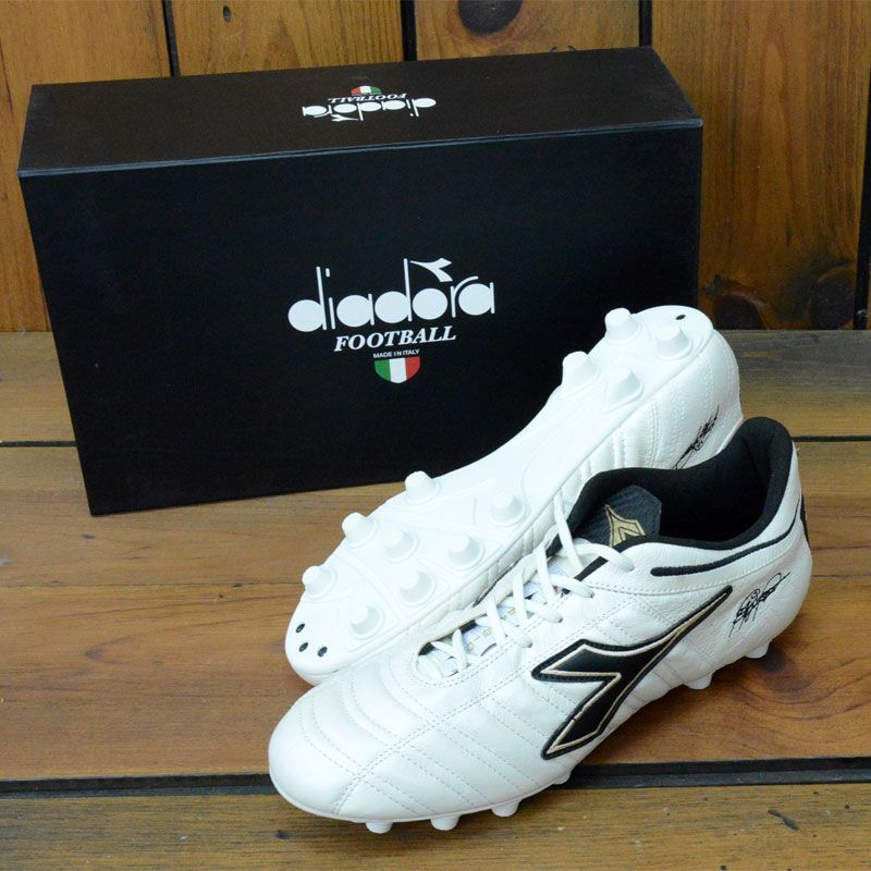 diadora サッカースパイク 173465 - メルカリ diadora サッカースパイク 173465 - メルカリ