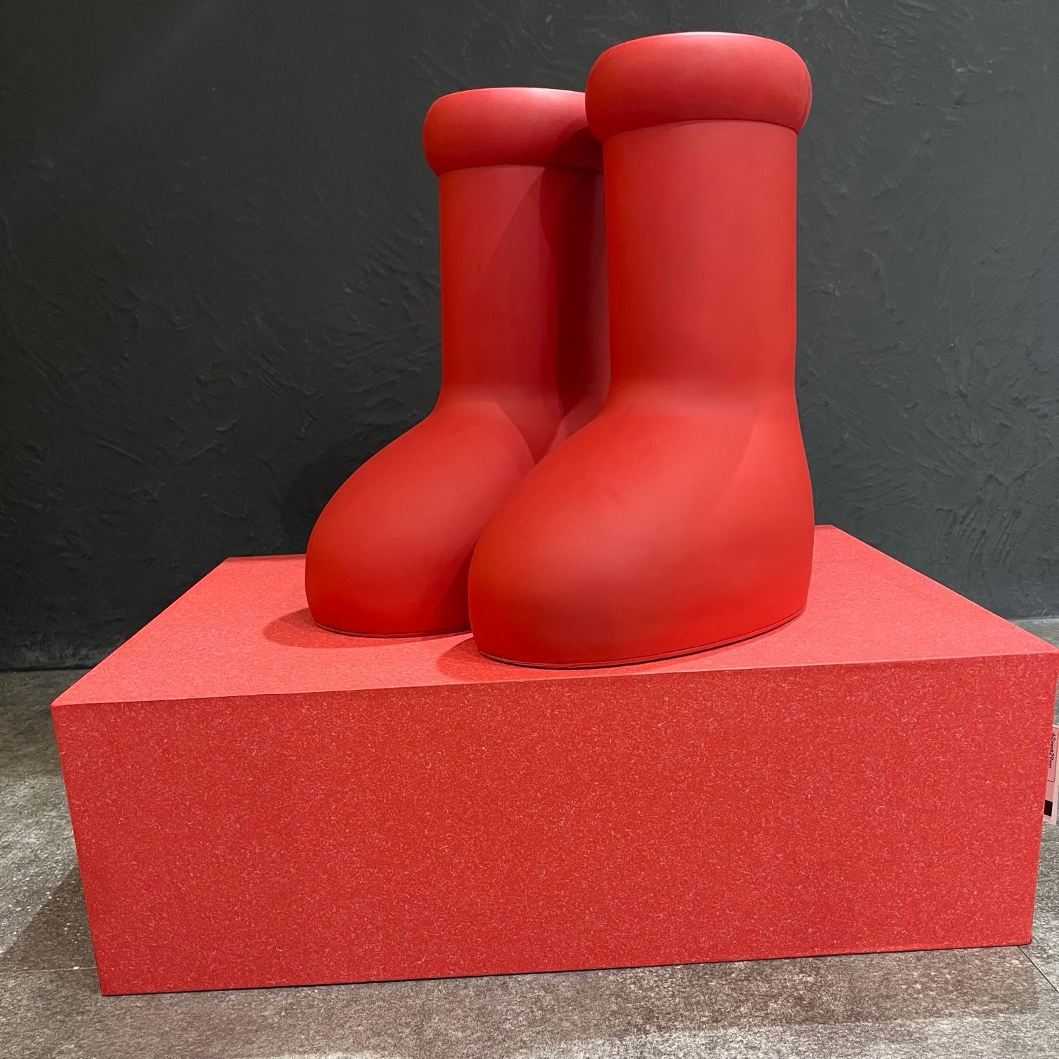 MSCHF Big red boots アトムブーツ US8/26cm - ブーツ