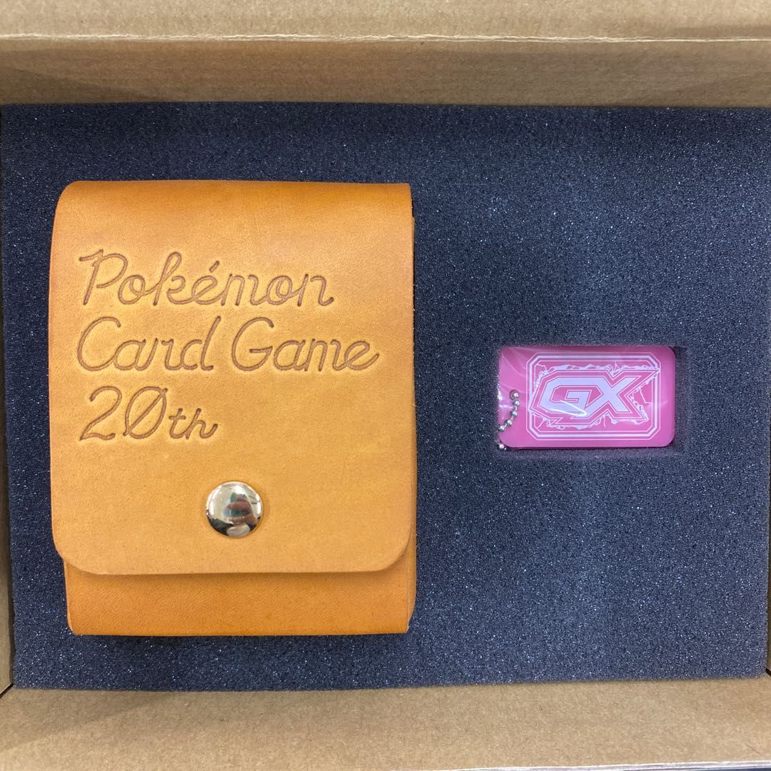 ポケモンカードゲーム 20周年限定デッキケース 関係者配布品