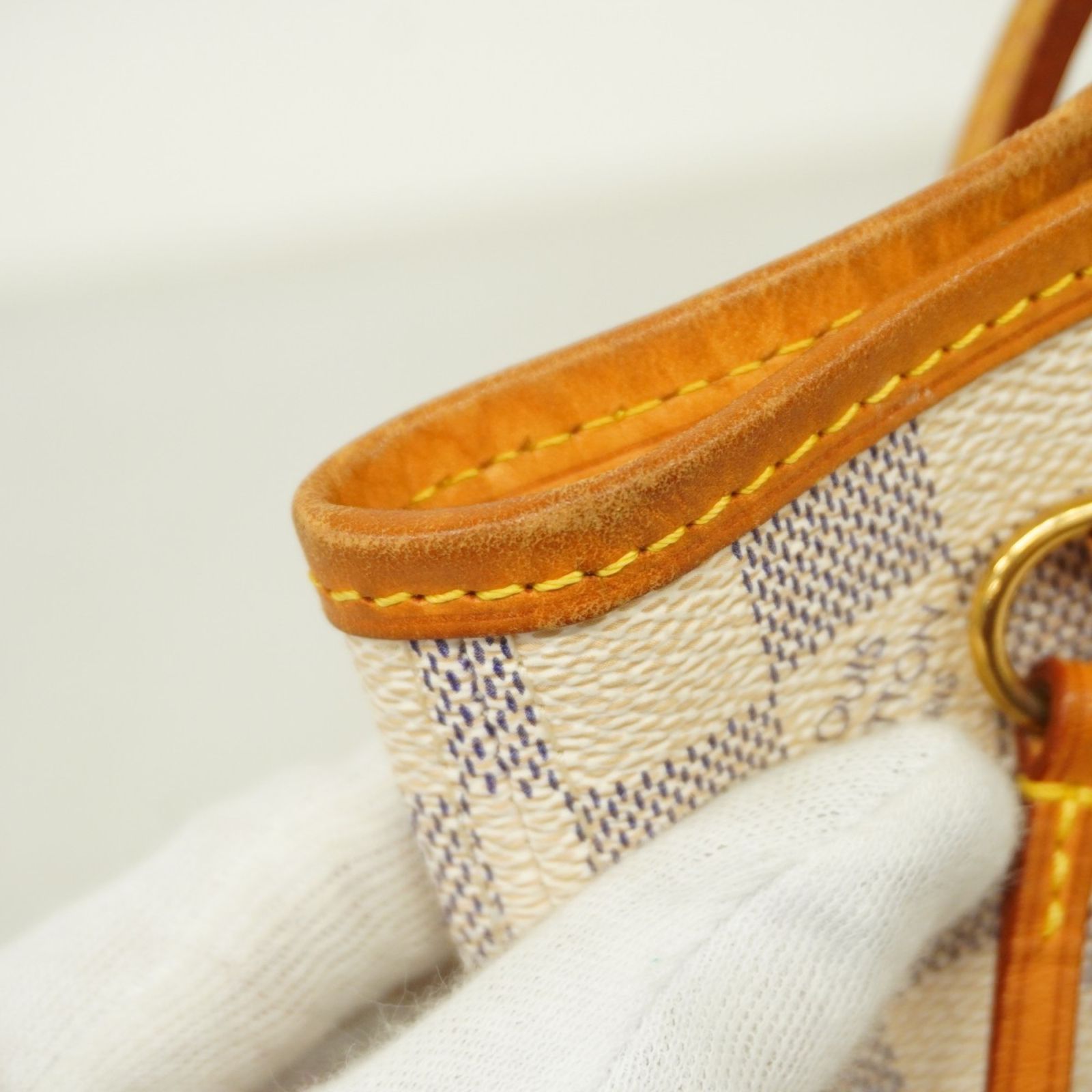 Vuitton ルイ