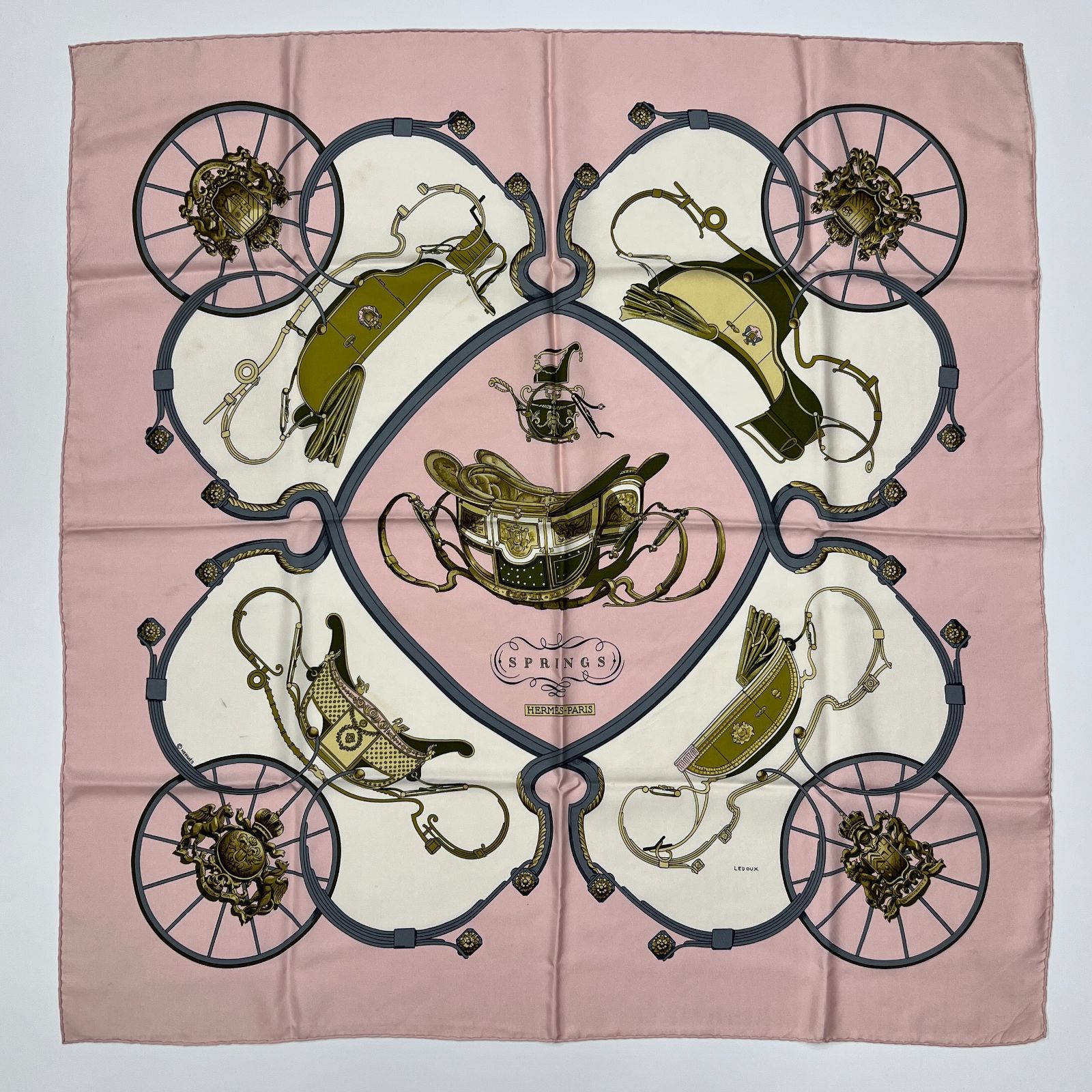 中古】HERMES エルメス スカーフ シルク マルチカラー ヴィンテージ  