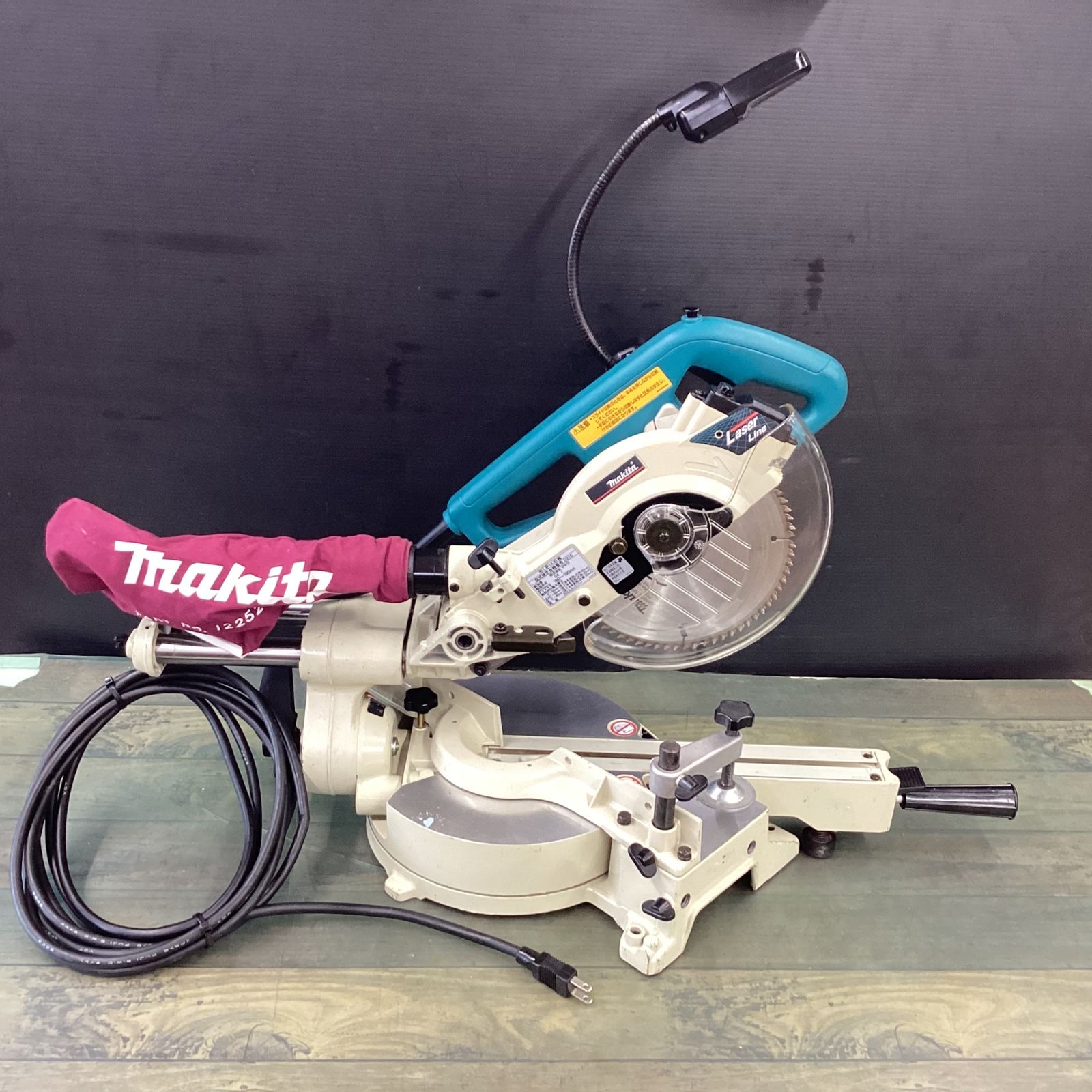 マキタ makita 190mm スライド マルノコ LS0713 卓上丸ノコ 【公式通販】