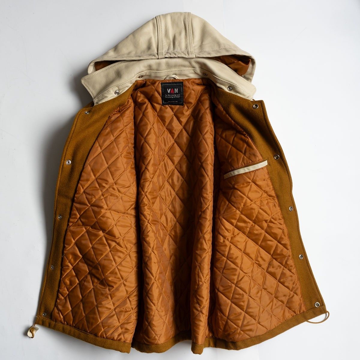 M相当 VAN JACKT スタジャン アーチロゴ ワッペン 牛革 切り替え VAN