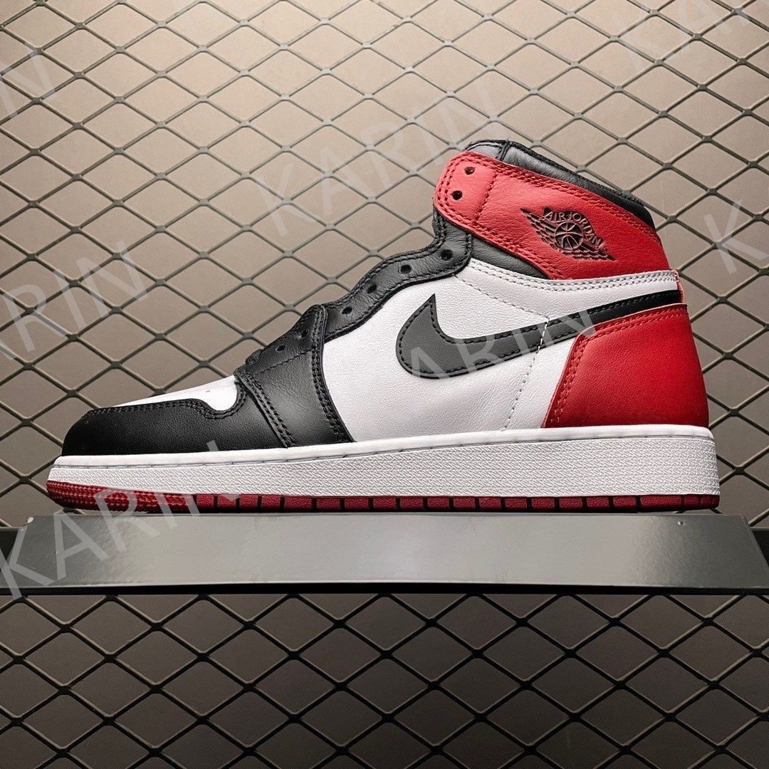 Nike ナイキ エアジョーダン1 レトロ ハイカットスニーカー