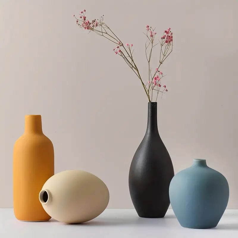 2025新品未使用 セラミック製花瓶4個セット。ミニマリスト