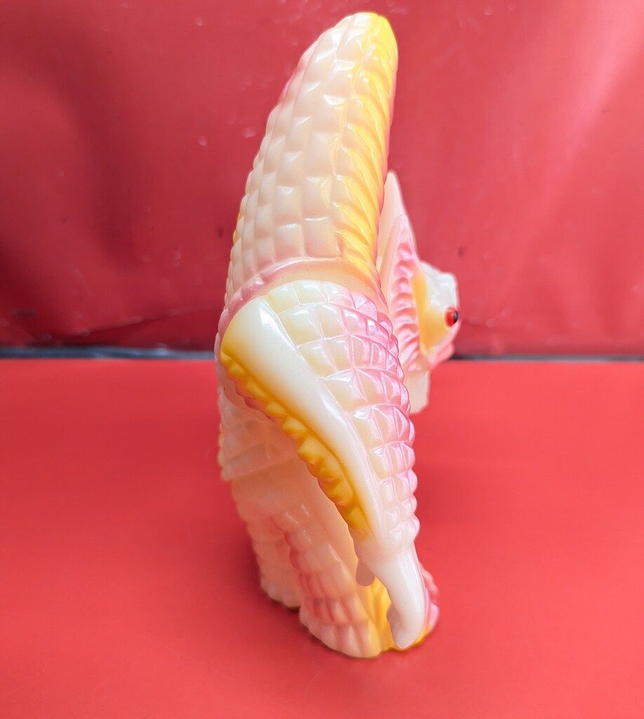 M1号 ペスター イリサワ限定 ソフビ 蓄光 M1号 世紀の大怪獣 ペスター蓄光 イリサワ限定 M1号 ペスター イリサワ