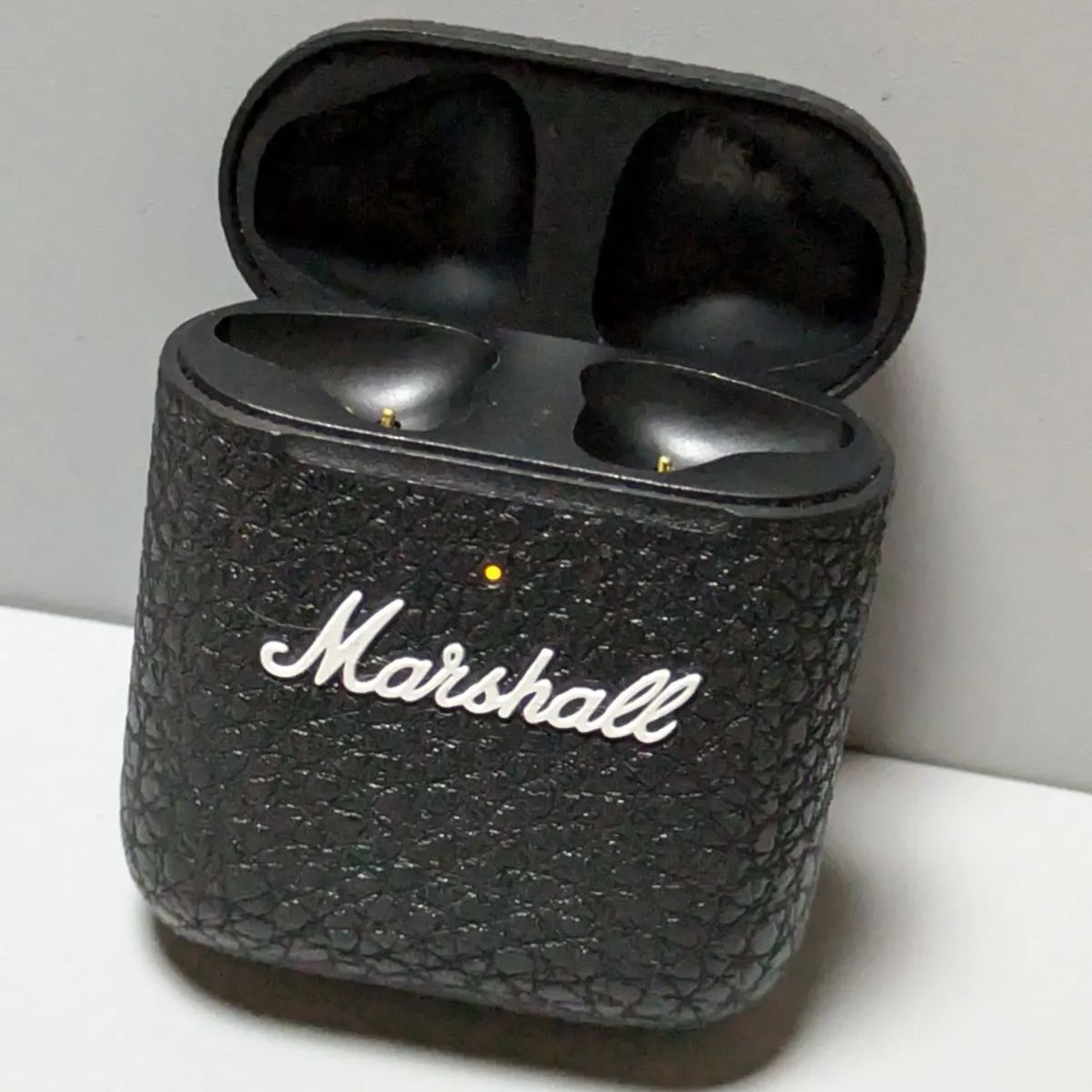 美品 Marshall MINOR III 充電ケースのみ 黒 ブラック 完全ワイヤレス 