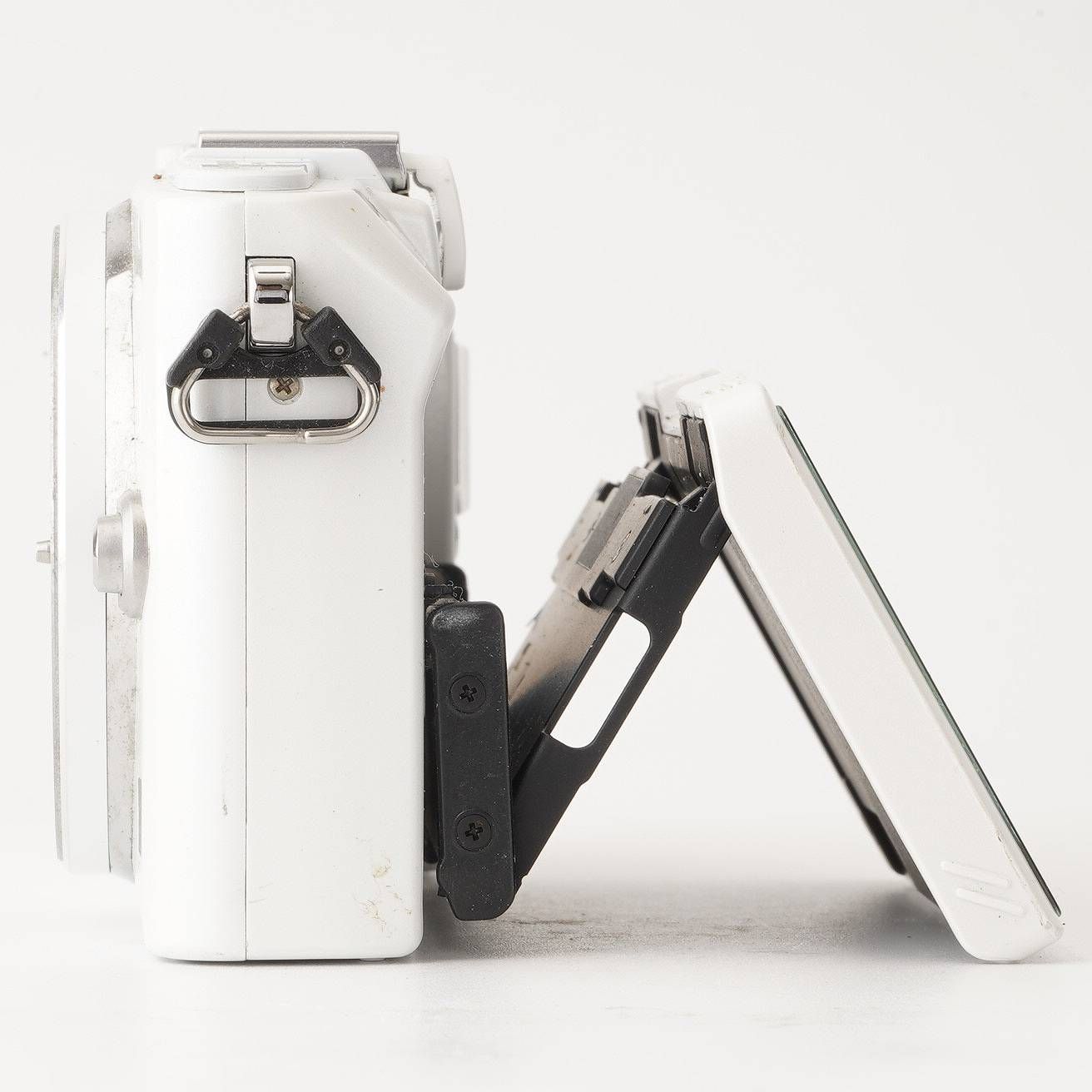 OLYMPUS　E-PL6　ボディ　ミラーレスカメラ　ジャンク ジャンク オリンパス Olympus PEN Lite E-PL6 ミラーレス一眼カメラ