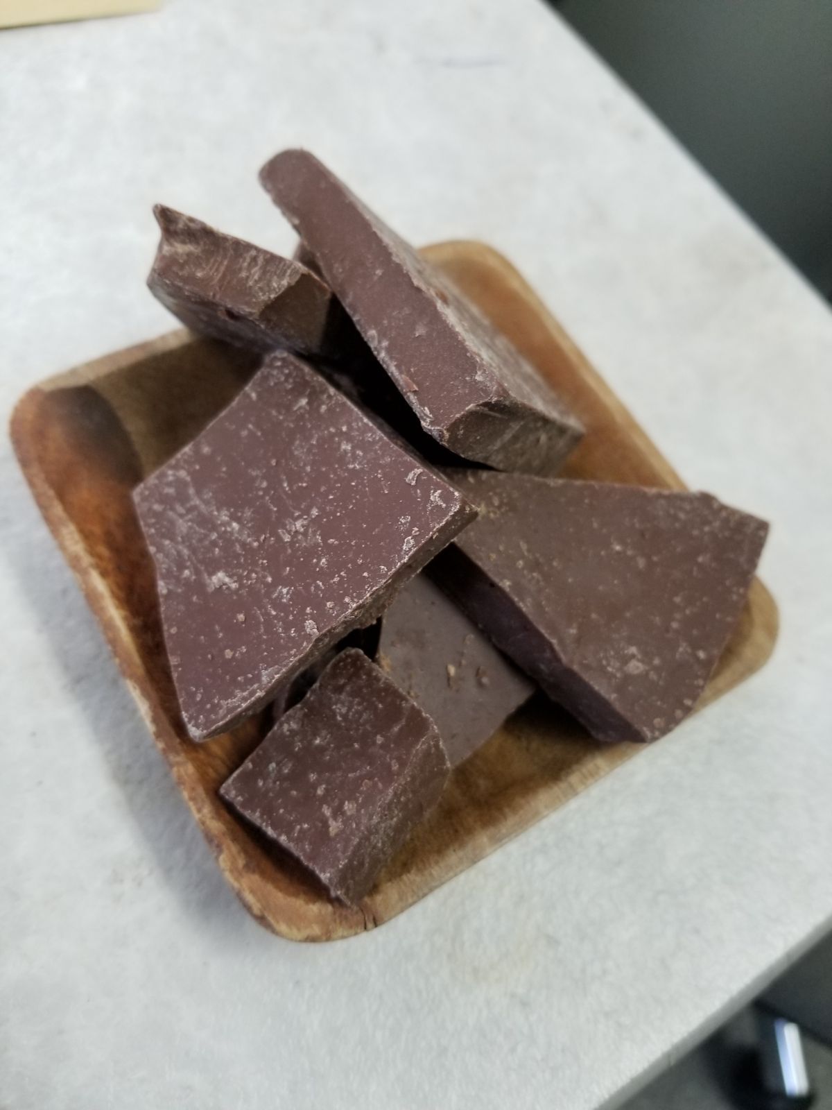 ホワイトチョコレート　クーベルチョコのおまけつき
