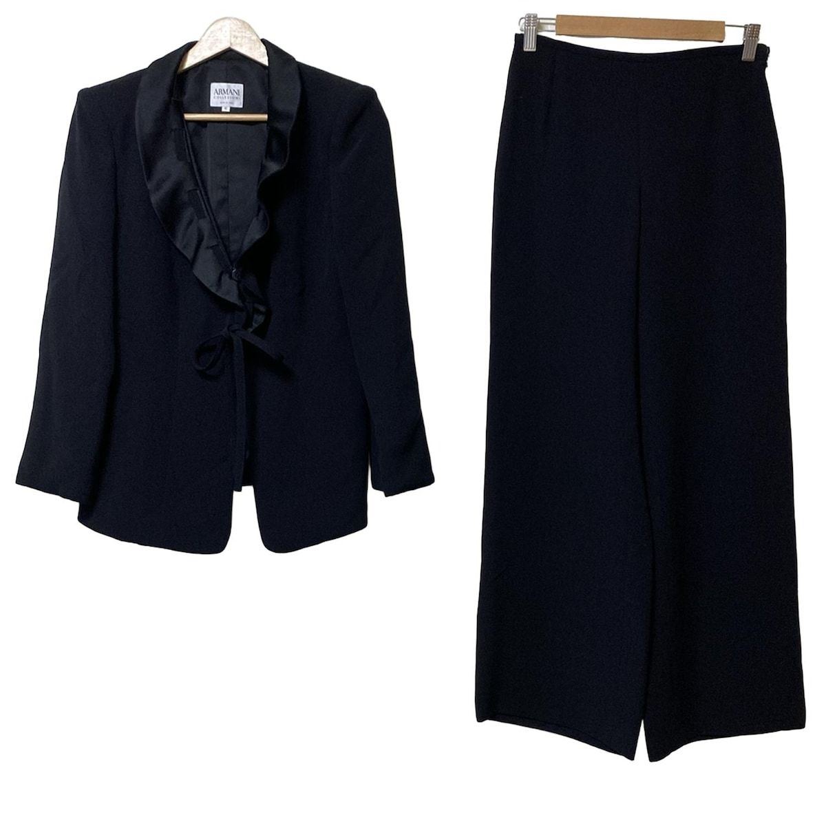 ARMANICOLLEZIONI アルマーニコレッツォーニ レディースパンツスーツ レディース - 黒 シルク