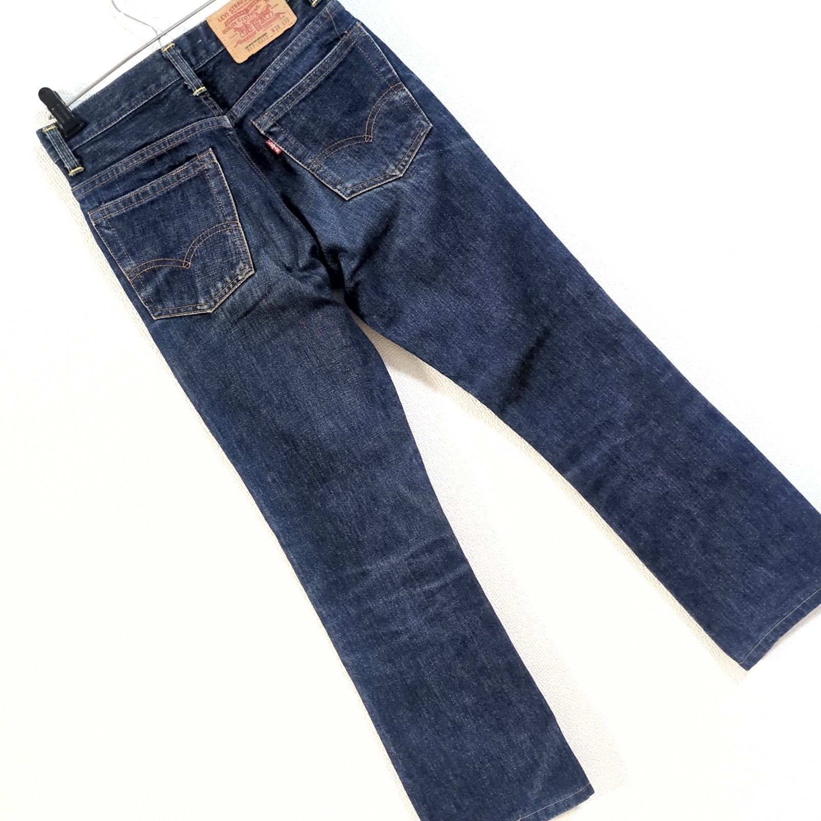 USA製◎(^w^)b Levi's リーバイス デニム パンツ ジーンズ インディゴ 綿100% 517-0217 カジュアル 定番 アメカジ 着回し 美品 ORIGINAL RIVETED 革パッチ メンズ サイズw28