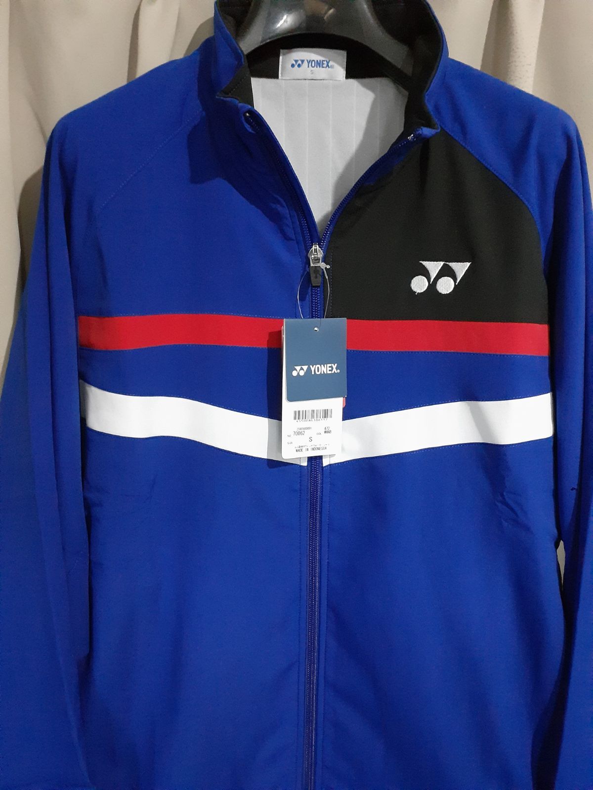新品 YONEX ヨネックス DOUBLE HEAT CAPSULE ジャケット S
