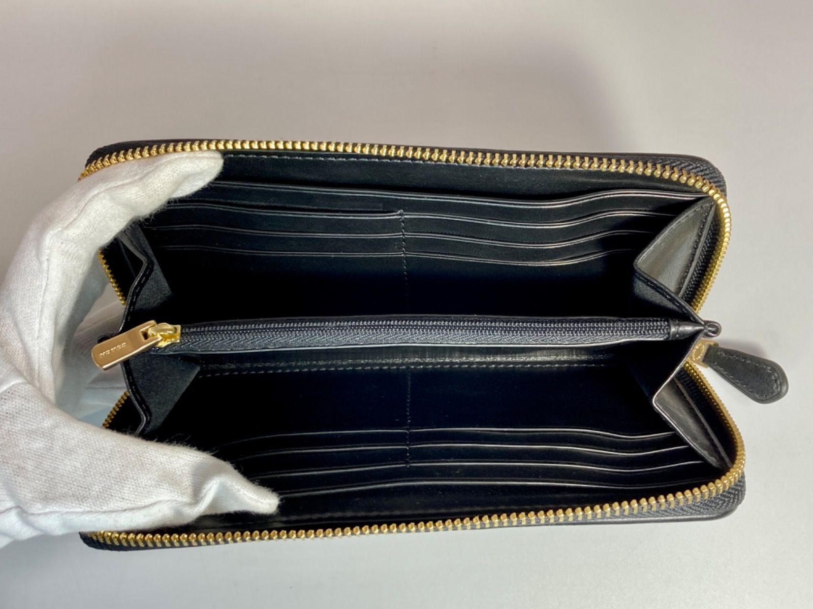 AZ049) COACH SIG PVC LTH ACC ZIP ラウンドファスナー F54630 カーキ ブラック