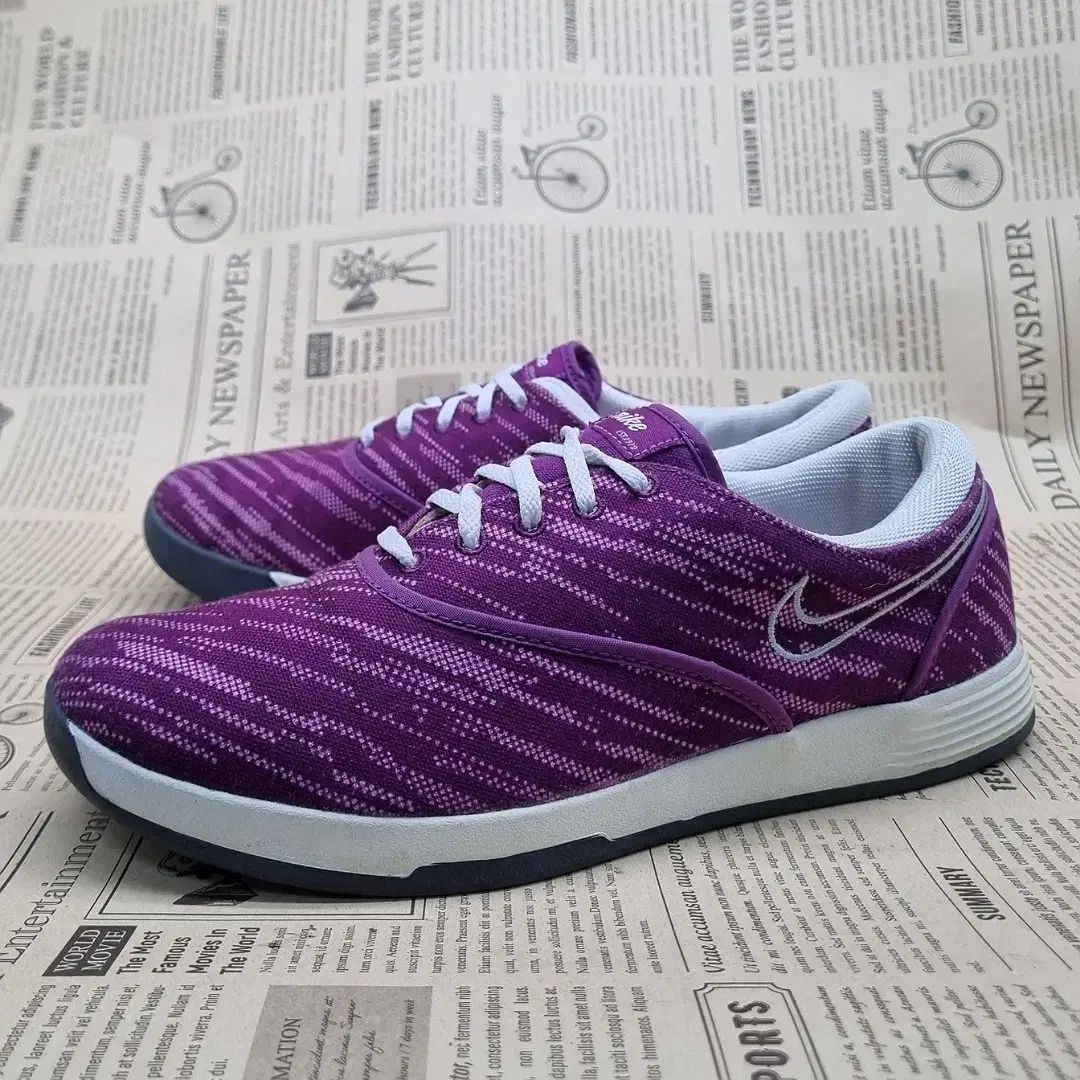 NIKE(ナイキ) ルナデュエット ゴルフシューズ 250