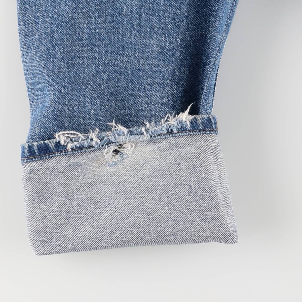 Carhartt テーパードデニムパンツ