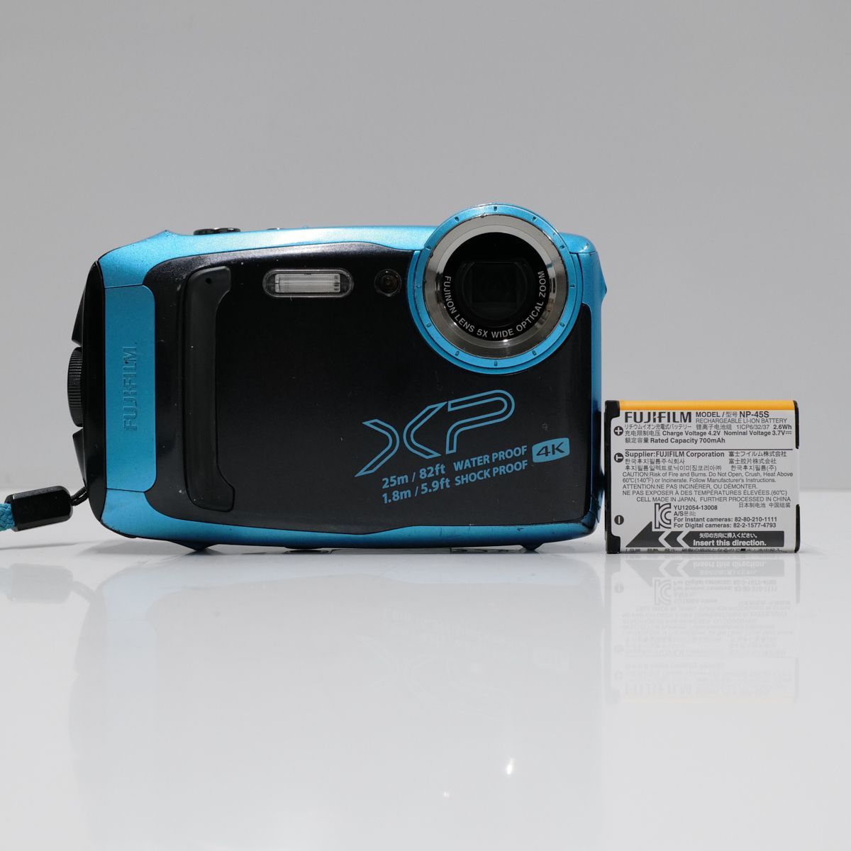 FUJIFILM FinePix XP140 USED美品 デジタルカメラ 本体＋バッテリー 防水 防塵 耐衝撃 Wi-Fi 4K 完動品 中古  CE4016 - メルカリ