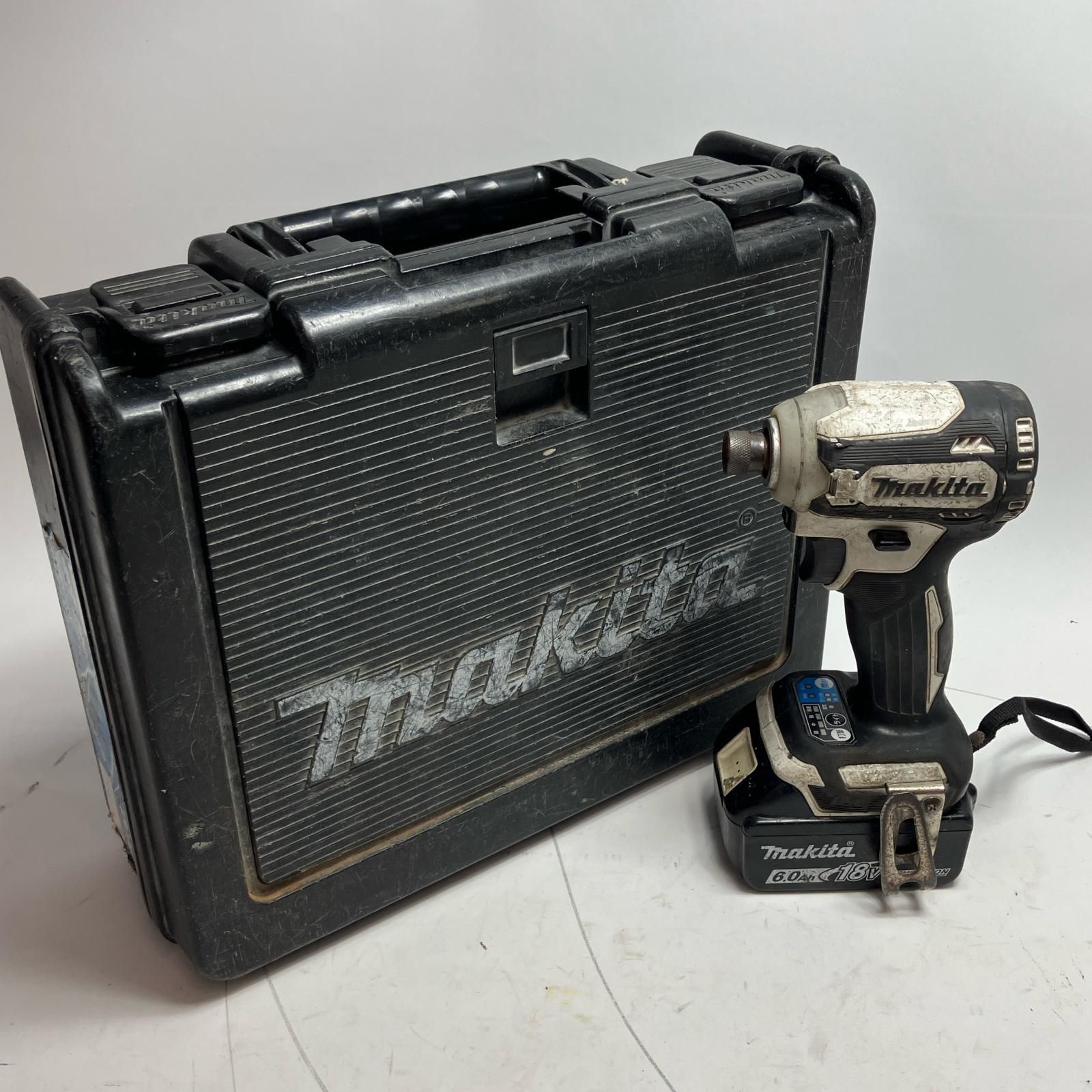 MAKITA マキタ 工具 インパクトドライバ TD171D ホワイト 充電器 充電池1個 ケース付 コードレス式 18v