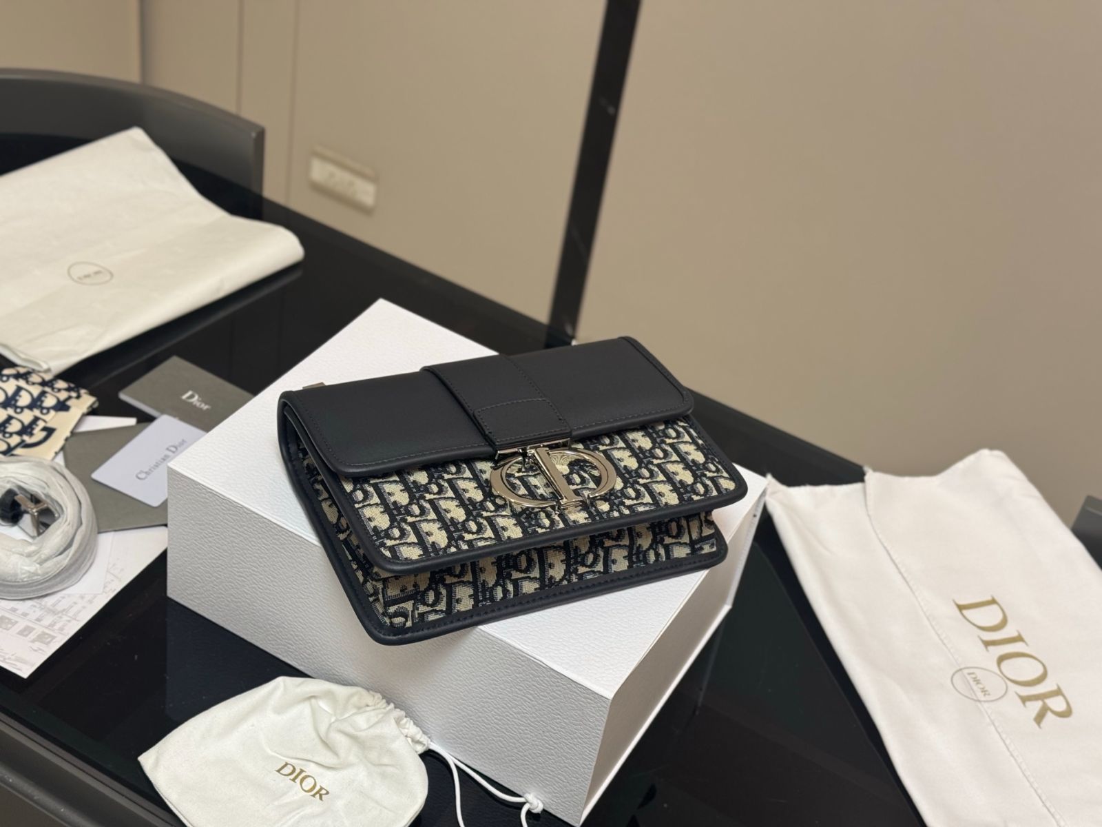 今日特価】Dior Montaigne 30 オールドフラワー ハンドバッグ