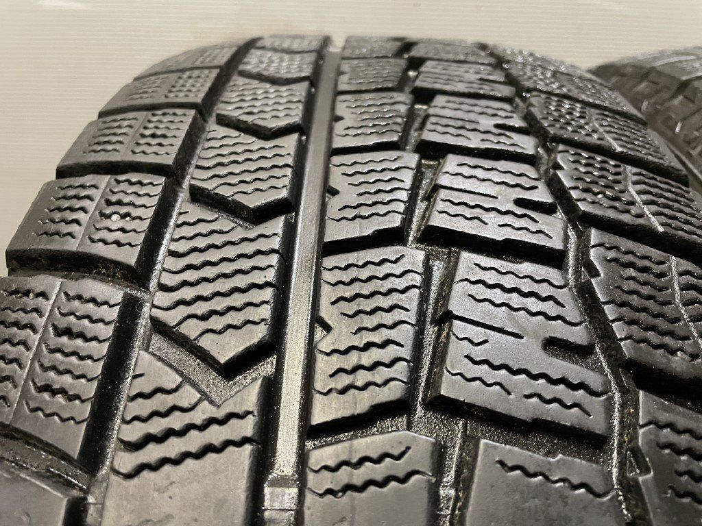 DUNLOP WINTER MAXX WM02 225/60R17 17インチ スタッドレス 4本