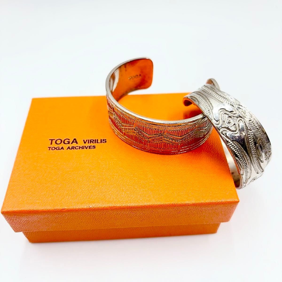 TOGA VIRILIS トーガビリリース　バングル　シルバー　3連