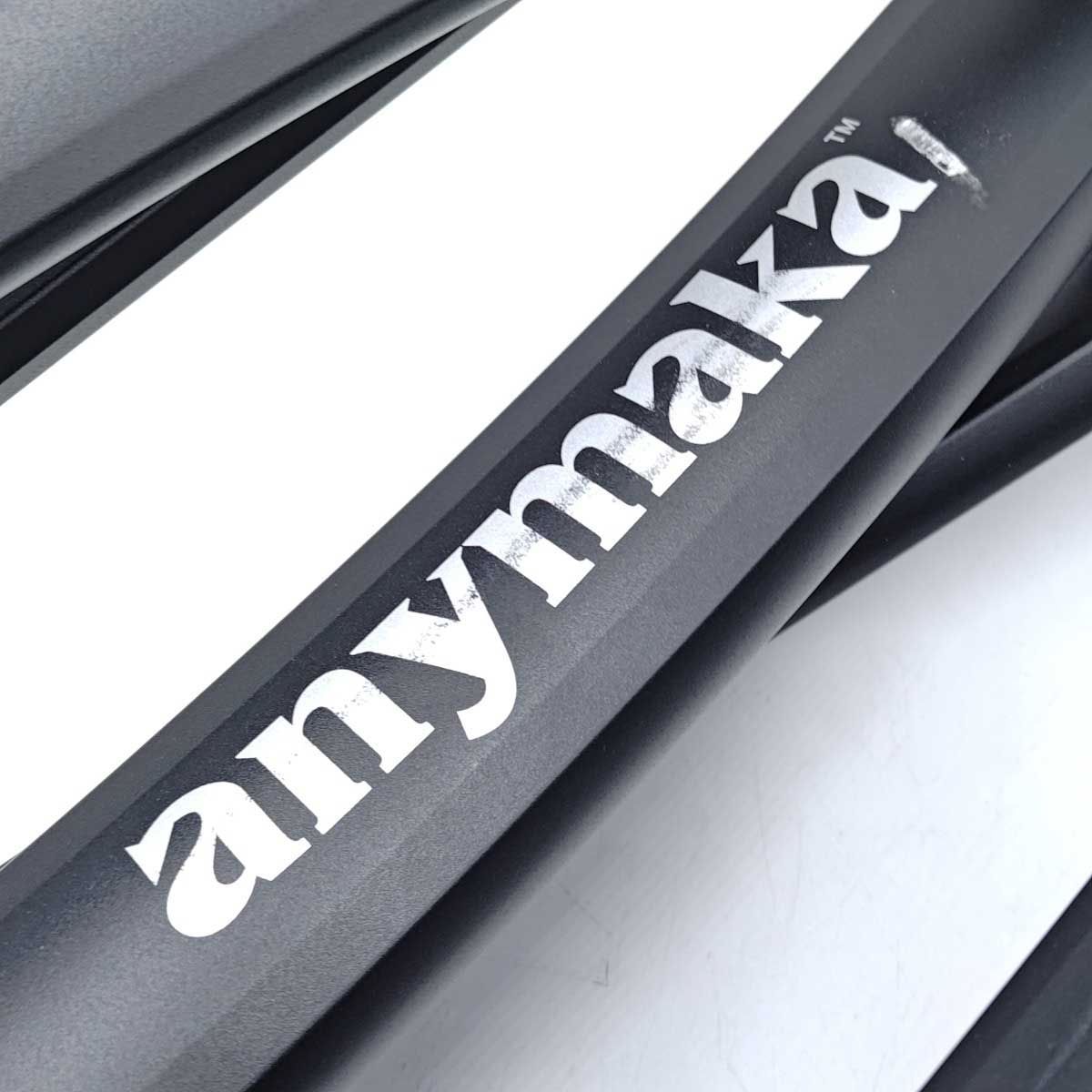 anymaka エニーマカ