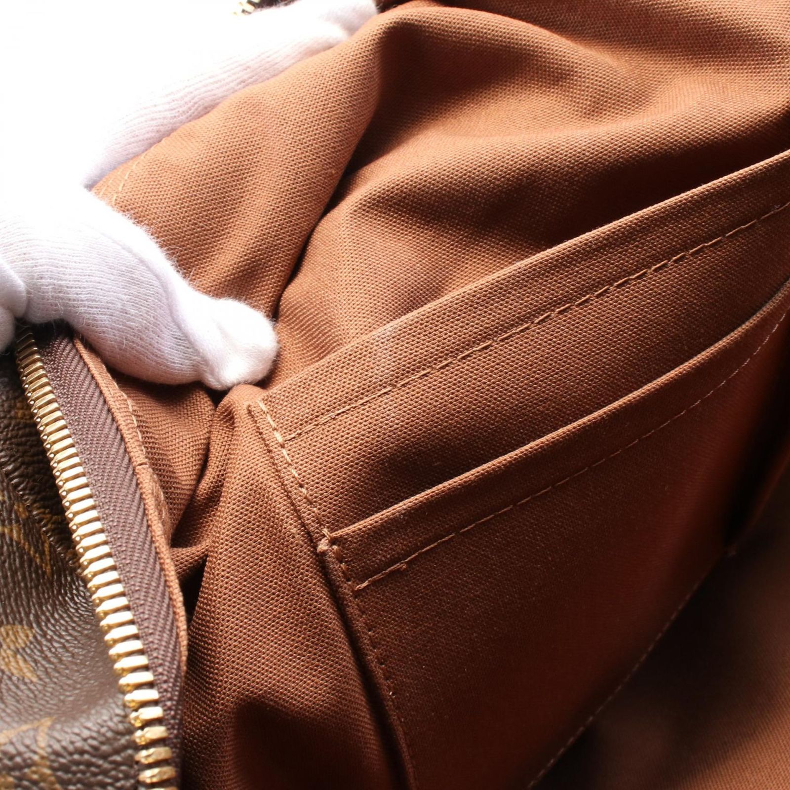 VUITTON ルイ