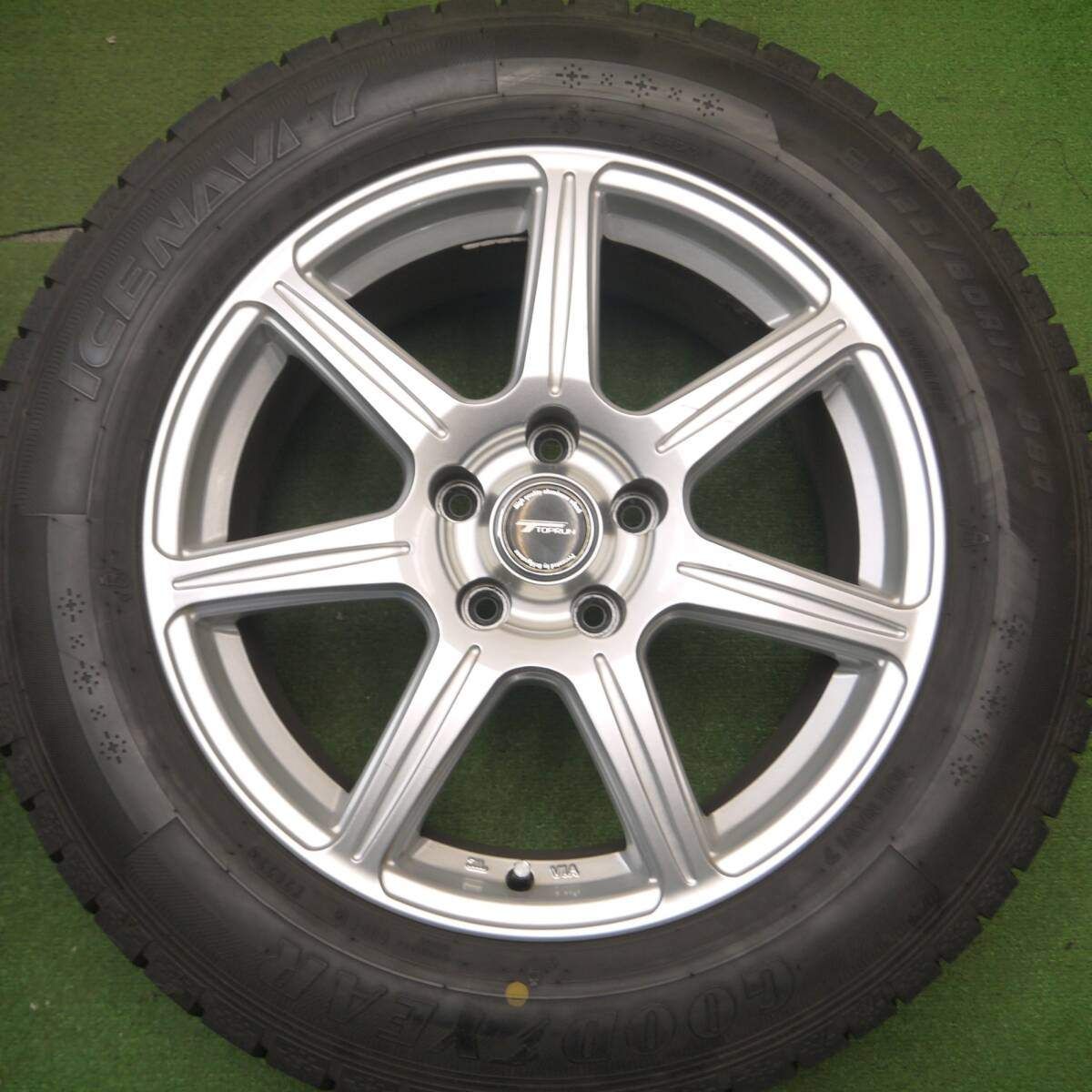 バリ溝！23年！キレイ！9.5分以上☆スタッドレス 225⁄60R17 バリ溝 綺麗