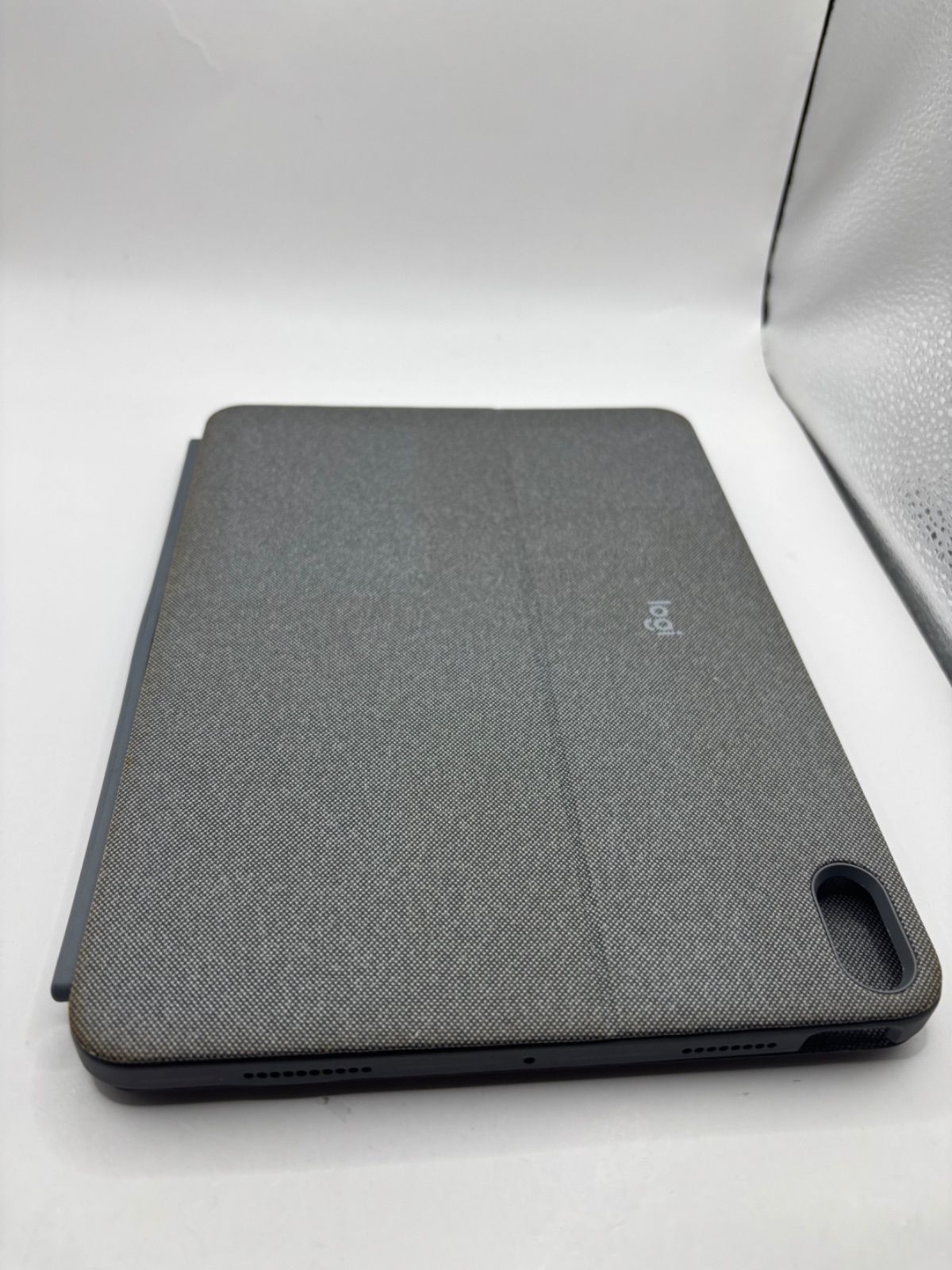 【美品】Logicool Combo Touch iPad Air 第4・5世代 Combo Touchキーボードケース（iPad air用） |ロジクール