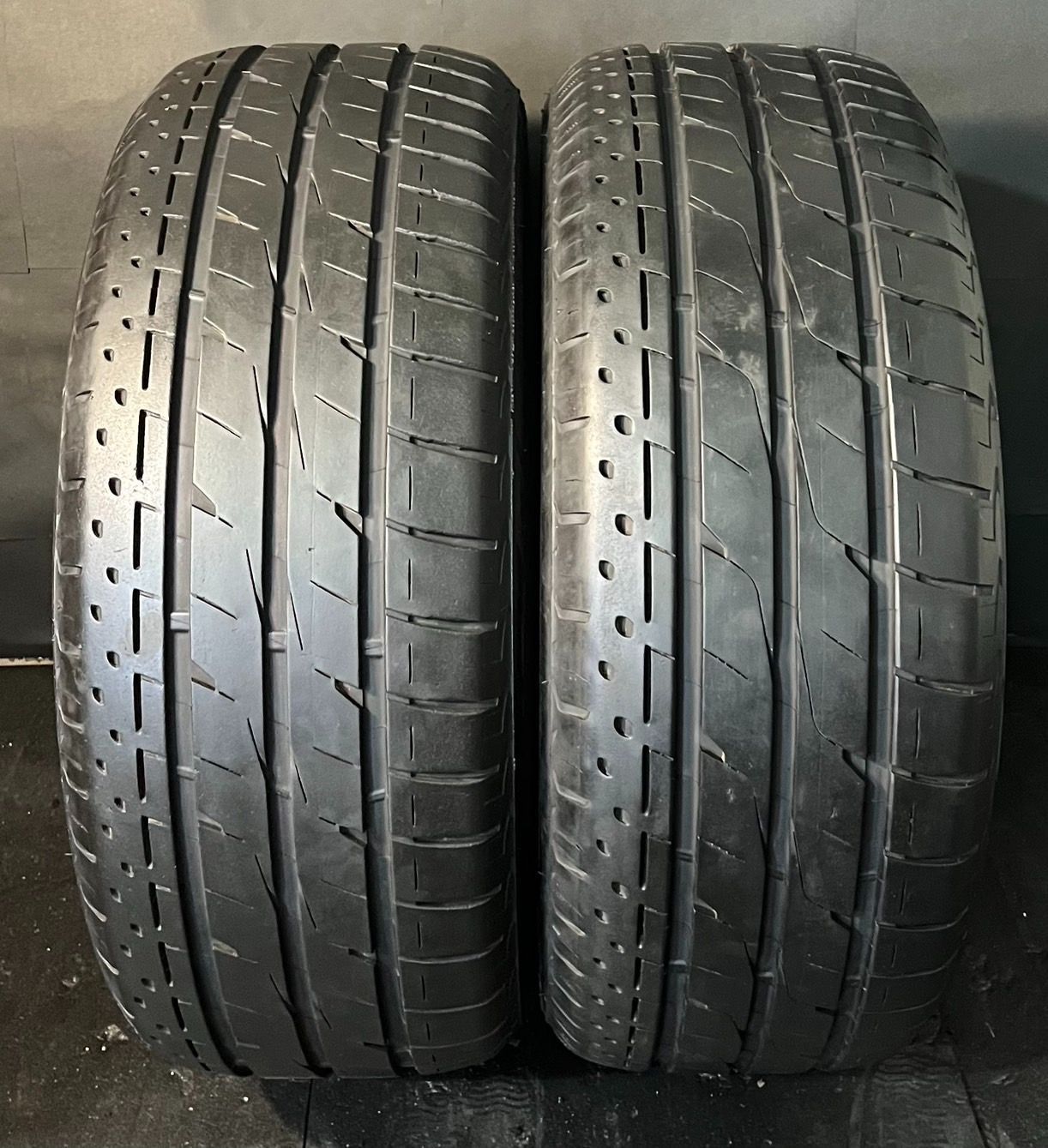 製 約8.5～9.5分山 ブリヂストン BRIDGESTONE ルフト LUFT RVⅡ 235 50R18 2本 h_526