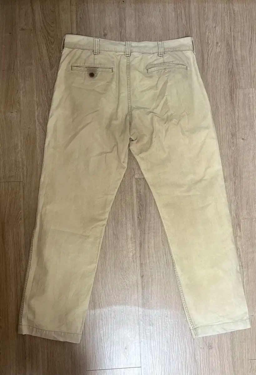 【美品】W81cm コムデギャルソンオム テーパードチノパンツ 田中オム エディター私物COMME des GARÇONS HOMMEのチノパンツ | UOMO