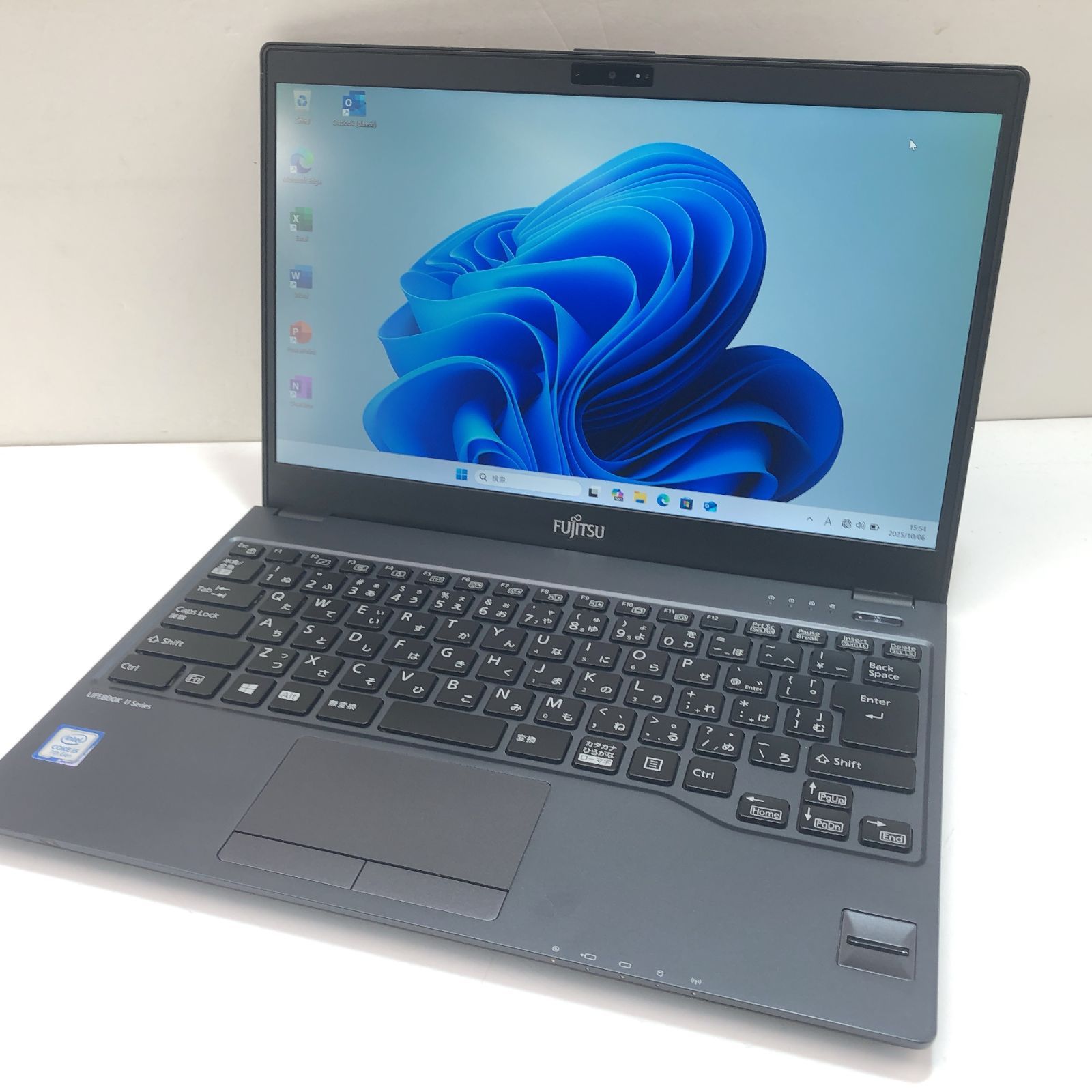 SALOMON VILLAIN Classic 153 × DISTRICT M Salomon Villain Snowboard