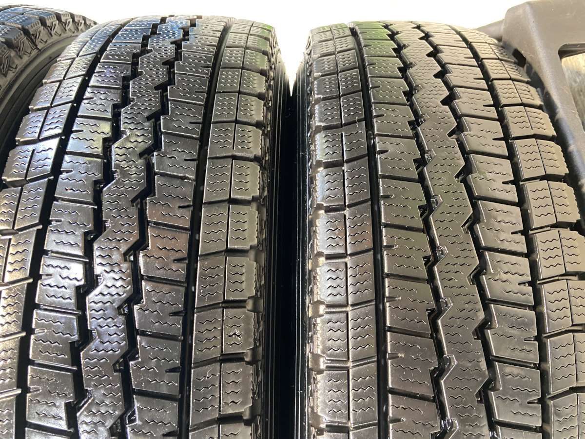 114.3-4穴 タイヤ