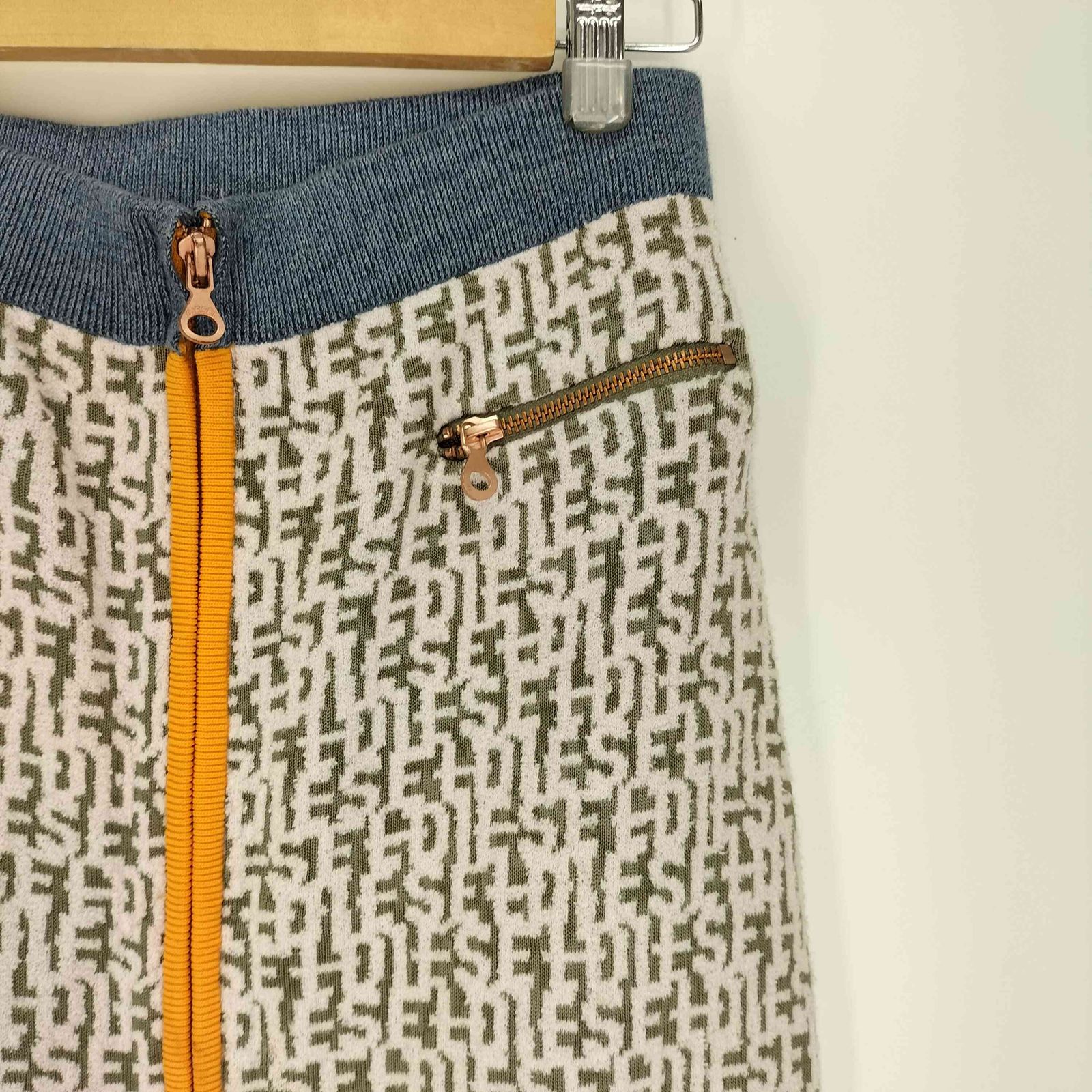DIESEL ミディー スカート ディーゼル ロング ニット ジップ DIESEL ミディー スカート ディーゼル ロング ニット ジップ