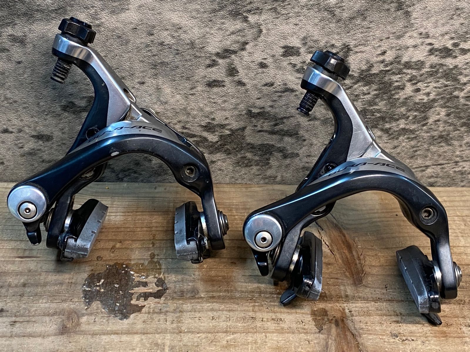 DURA-ACE BR-9000