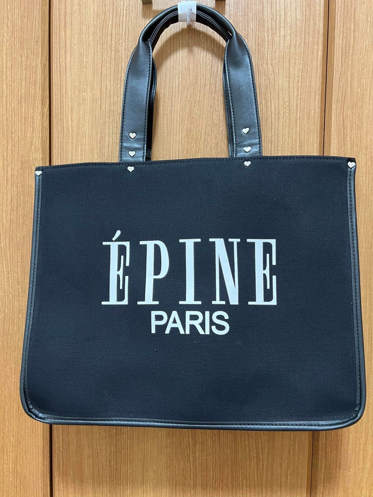 ÉPINE PARIS piping heart studs bag - メルカリ