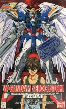 プラモデル　1/100 HG XXXG-00W0 ウイングガンダム ゼロカスタム 特製メッキ＆クリア仕様 「新機動戦記ガンダムW Endless Waltz」 バンダイパワフルキャンペーン景品 [0057137] 中古】プラモデル 1/100 HG XXXG-00W0 ウイングガンダム ゼロ