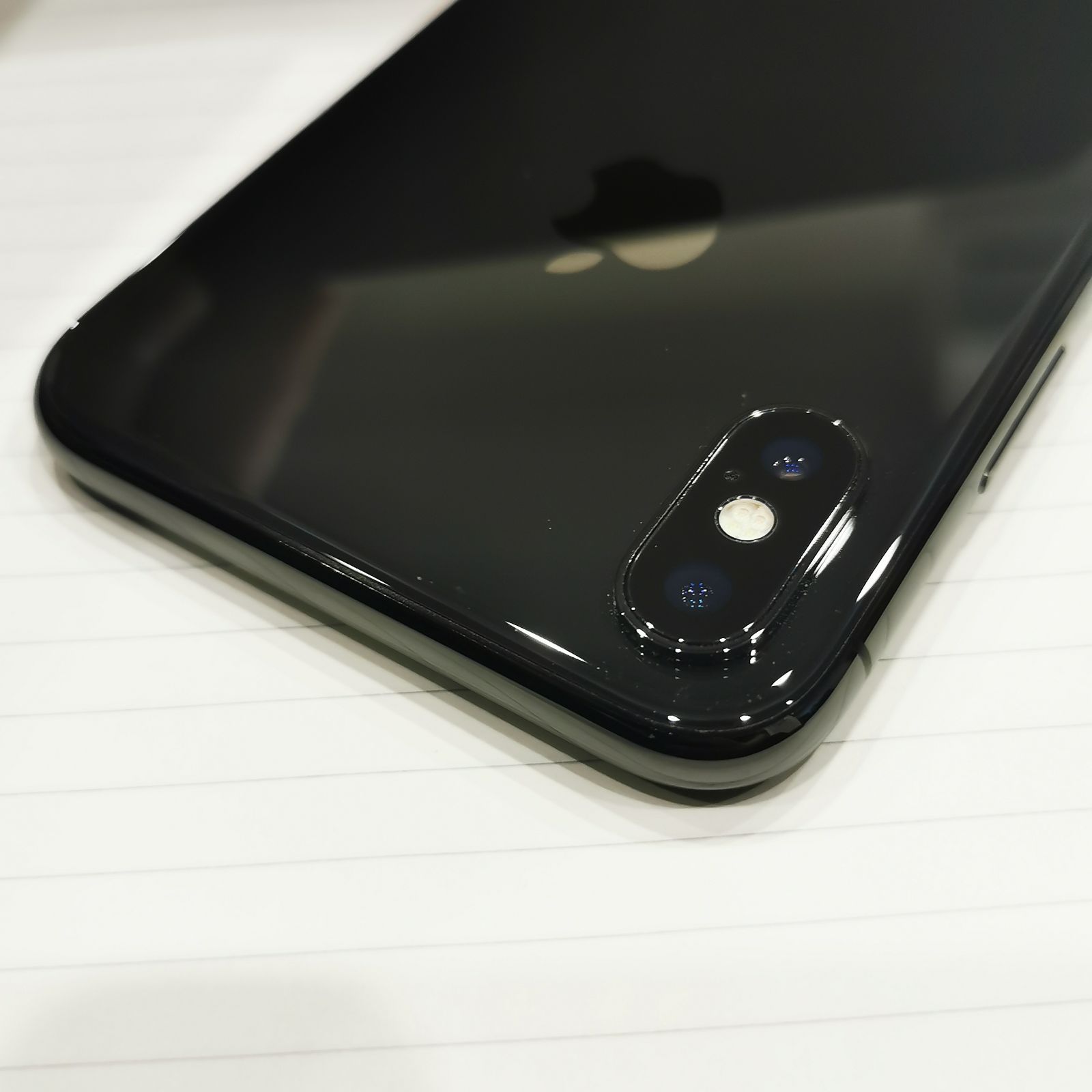iPhone X 64GB 100％バッテリー ブラック Softbank - メルカリ