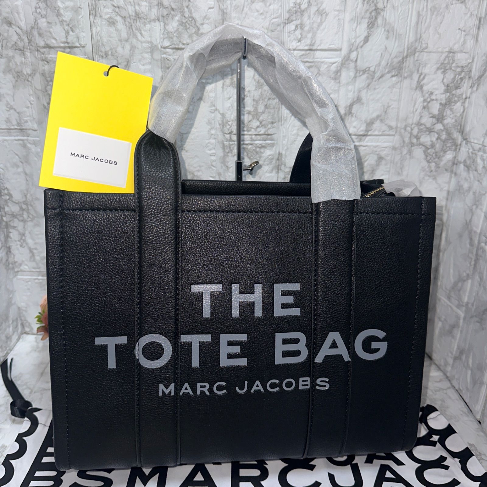 日本新品 新品☆MARC JACOBS マークジェイコブストートバック2way A4