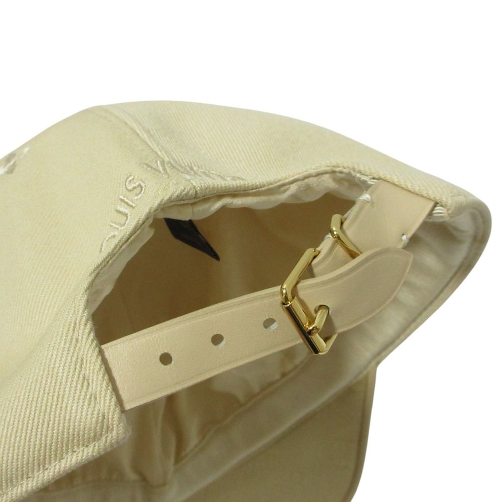 ベースボールキャップ