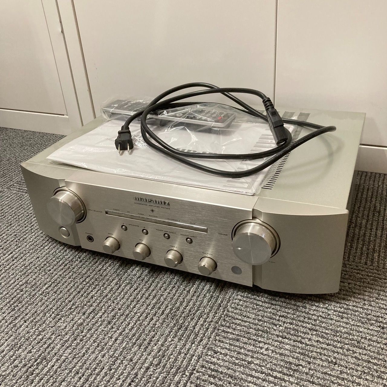 marantz(マランツ) ステレオ プリメイン アンプ PM7004 中古 - メルカリ