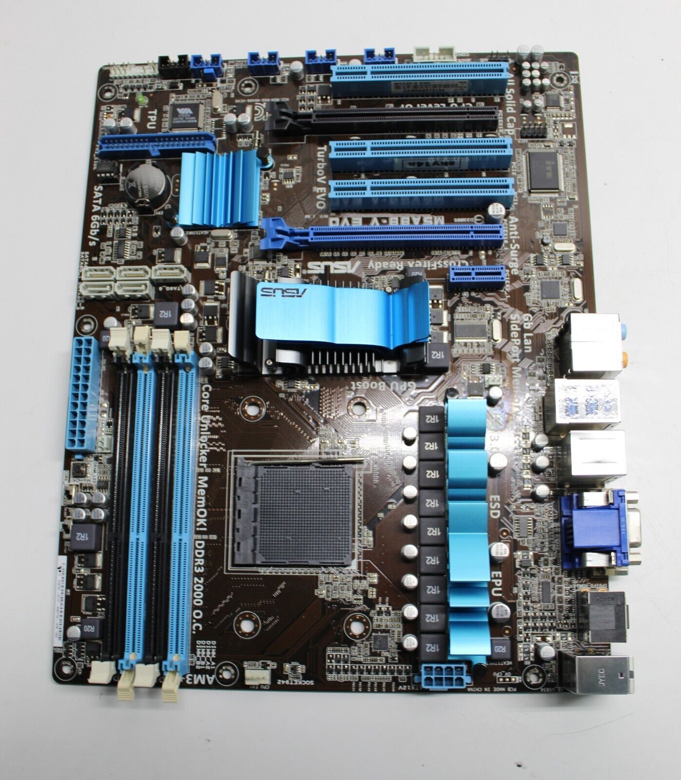 ASUS M5A88-V EVO マザーボード