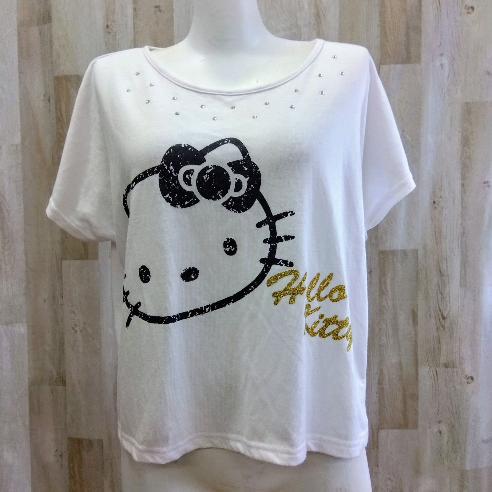 HELLO KITTY ハローキティ Tシャツ 3Ｌ ホワイト 文字 ✨ゴールドラメ - メルカリ