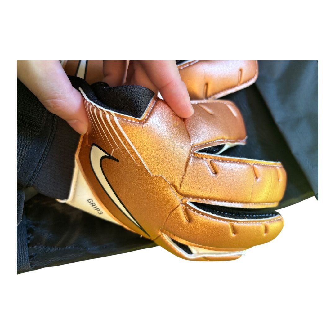 ナイキ  キーパーグローブ 9 ナイキキーパーグローブプロ支給品 9号 【公式通販】