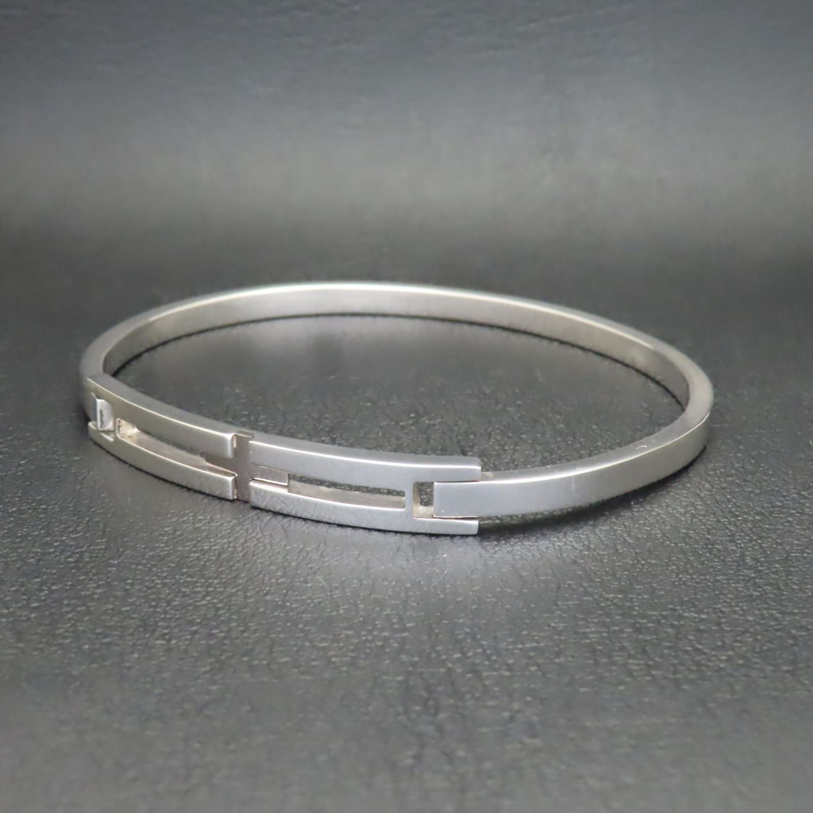 新品同様 美品 COMME CA DU MODE コムサデモード クロス 十字架
