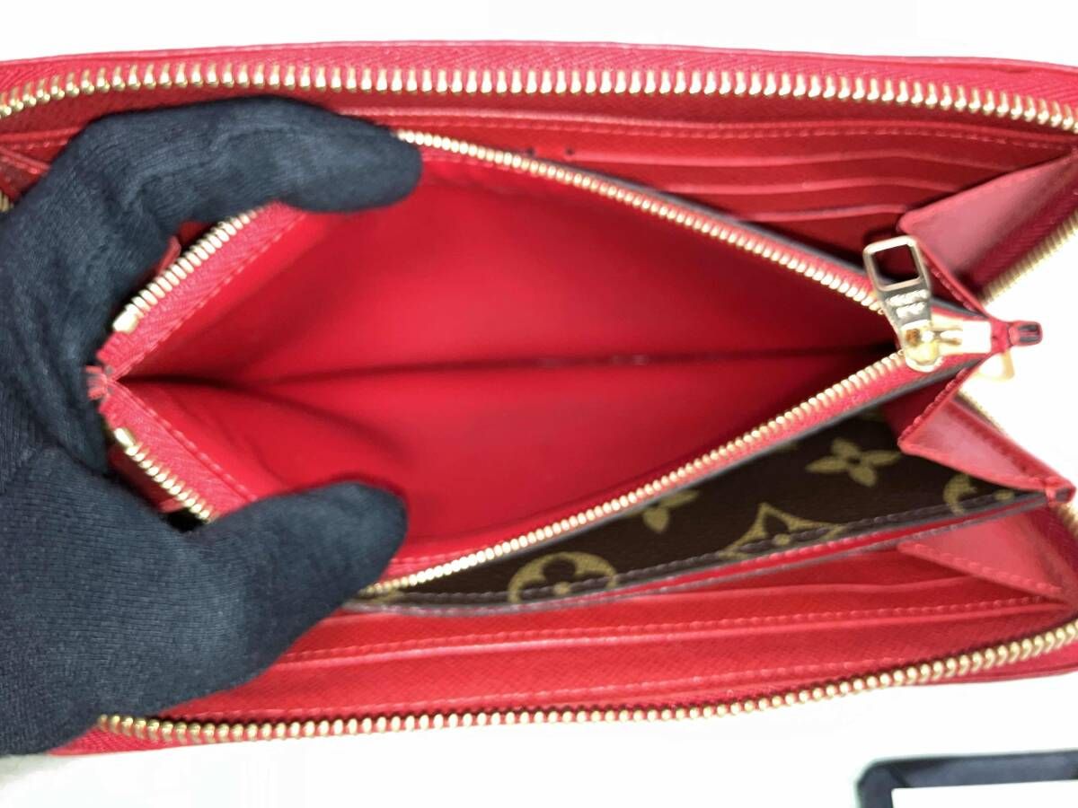 長財布 ラウンドファスナー