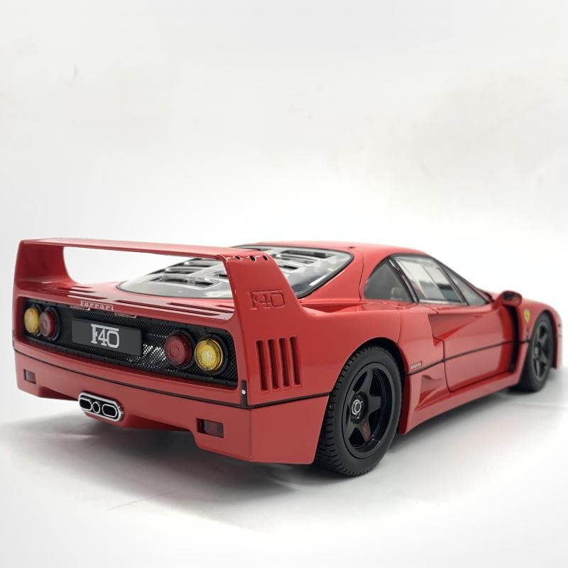 ★1/43★フェラーリ F40 ライトウェイトバージョン★レッド★京商★ Yahoo!オークション -「京商 1／43 フェラーリ f40」の落札相場