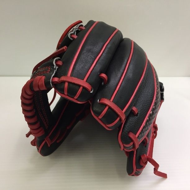 中古品 ウィルソン Wilson ワナビーヒーロー 軟式 内野手用グローブ RHU86H 1575 - メルカリ